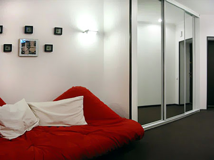 Kiev apartment, hall 